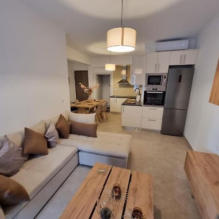 Agora Luxury Apartment 1 Лутраки Екстериор снимка