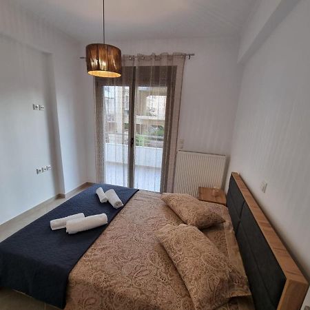Agora Luxury Apartment 1 Лутраки Екстериор снимка