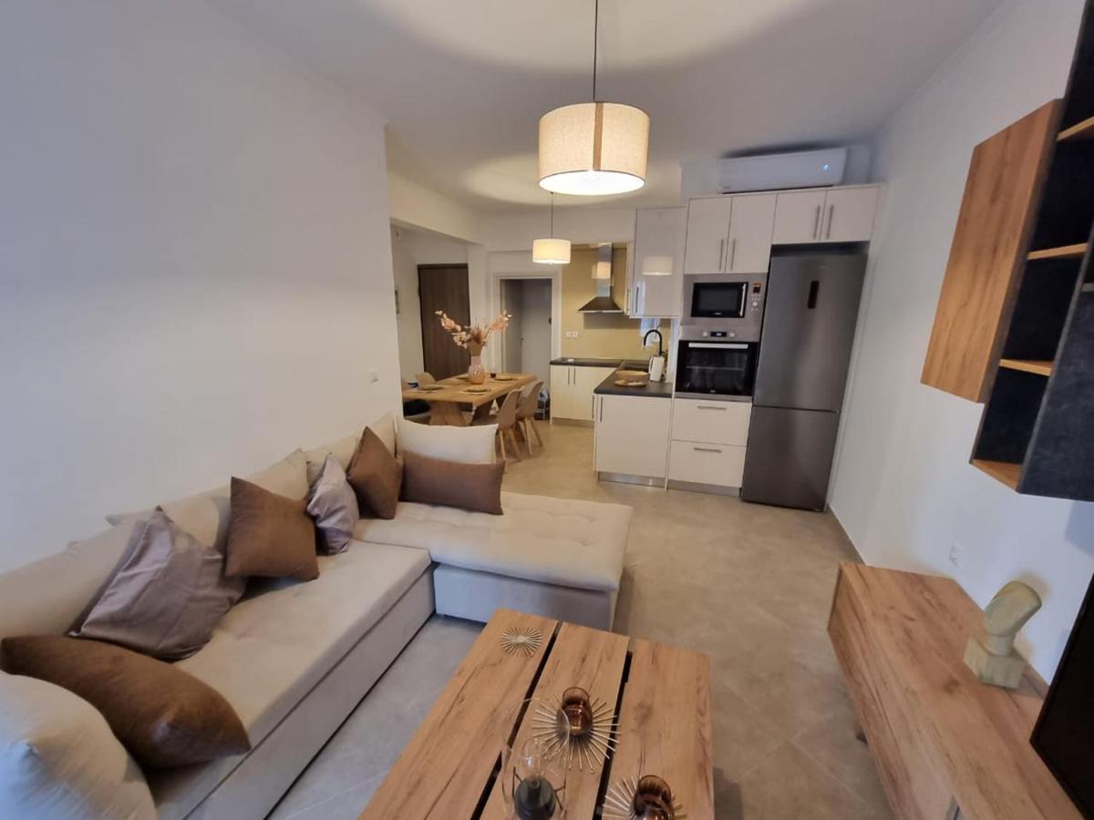 Agora Luxury Apartment 1 Лутраки Екстериор снимка