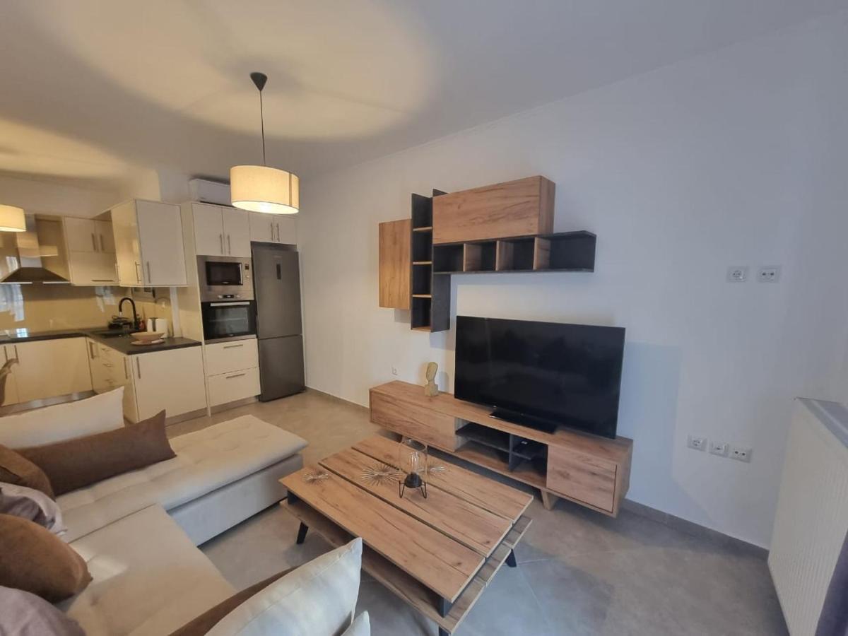 Agora Luxury Apartment 1 Лутраки Екстериор снимка