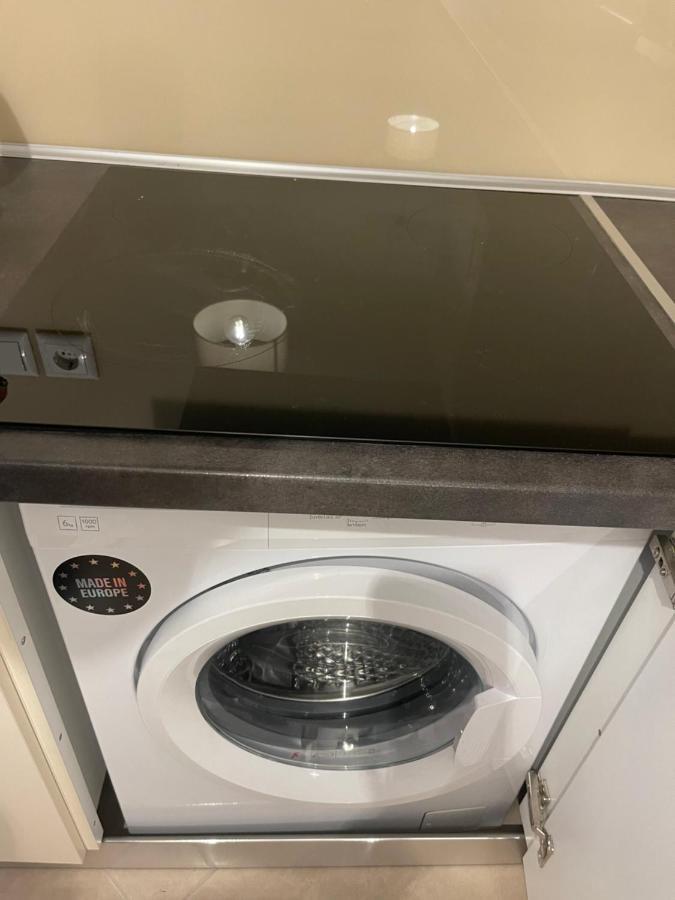 Agora Luxury Apartment 1 Лутраки Екстериор снимка